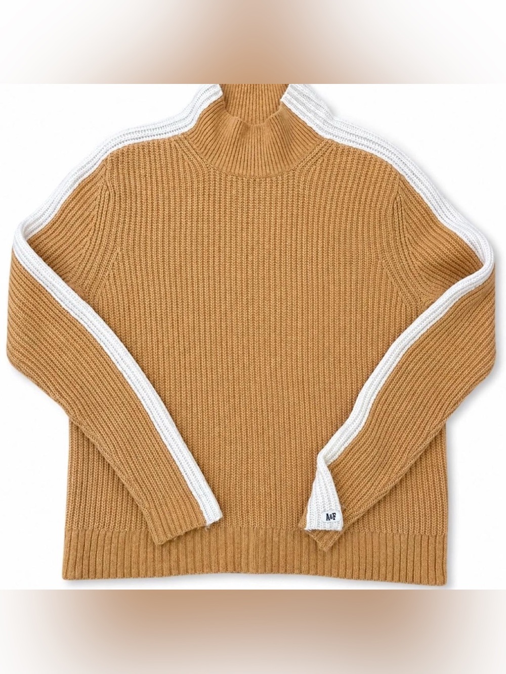 Abercrombie & Fitch mustard yellow and cream striped sweater